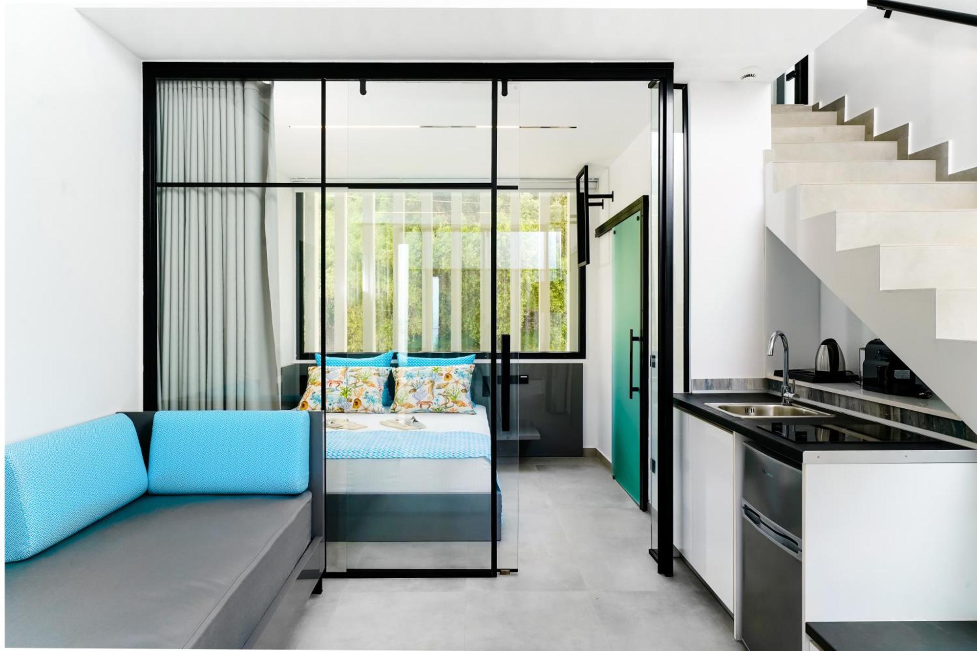 Mythodea Prive Luxury Suites Chrysi Ammoudia Exterior photo